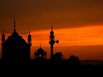 Amalan Malam Nisfu Syaban Baca Yasin 3X, Lengkap Tata Cara-Doanya