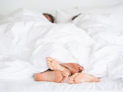 Bolehkan Berhubungan Suami Istri di Malam Takbiran Idul Fitri? Ini Penjelasannya