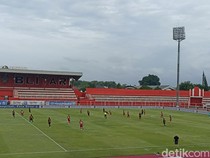 Hasil Liga 1: Balotelli Dikartu Merah, Arema FC Ditahan Imbang PSM