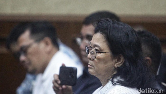Pengacara Ronald Tannur Akui Beri Rp 5 M ke Makelar Zarof untuk Kasasi