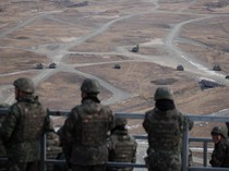 Melihat Latihan Militer Gabungan AS dan Korea Selatan