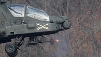 Sabtu lalu (8/2), Kim mengatakan pengerahan aset strategis nuklir AS, latihan perang, dan kerja sama militer dengan Jepang dan Korea Selatan mengundang ketidakseimbangan militer di kawasan tersebut dan menimbulkan tantangan serius bagi lingkungan keamanan, menurut kantor berita negara KCNA.  