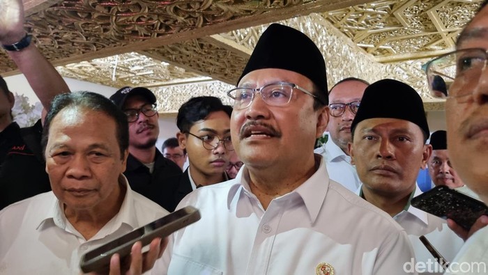 Menteri Sosial (Mensos) Saifullah Yusuf (Gus Ipul) di Graha Unesa.