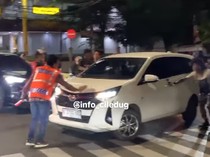 Geger LCGC Tabrak Lari Anak Punk-Mobil di Jaksel, Ini Ancaman Hukumannya