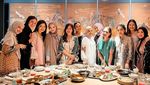 Keseruan Nia Ramadhani Makan Bareng Keluarga Bakrie dan Geng Cendol