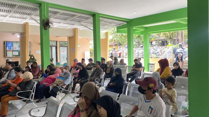 Cek kesehatan gratis, di puskesmas beji, depok