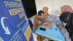 Potret Cek Kesehatan Gratis Dimulai Serentak di Puskesmas Seluruh RI