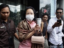 Potret Eks Menteri BUMN Rini Soemarno Diperiksa KPK