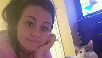 Bergaya dulu kawan. Foto: (Bored Panda).