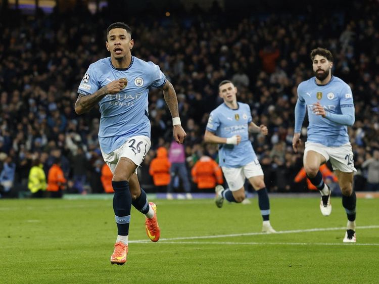 Man City Kegemukan, Guardiola Lepas 4 Pemainnya Ini?