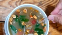 Sekoteng Ronde Salatiga Gracia juga dapat dicicip. Tersedia menu sekoteng susu maupun sekoteng ronde yang harganya Rp 20.000-an. Lokasinya ada di kawasan Kelapa Gading, Jakarta Utara. Foto: Google Review