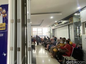 Suasana Hari Pertama Program Cek Kesehatan Gratis di Puskesmas Semarang