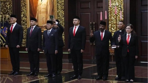 Pelantikan Deddy Corbuzier