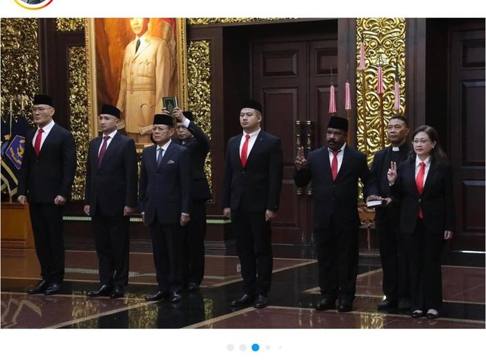 Pelantikan Deddy Corbuzier