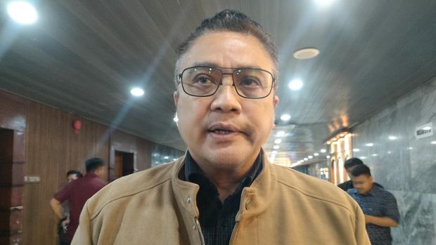 Dede Yusuf Wakil Ketua Komisi II DPR,  Dede Yusuf, di kompleks parlemen, Senayan, Jakarta Pusat, Selasa (11/2/2025).