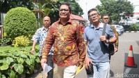 Gugatan dilayangkan Agustiani Tio ke PN Bogor Kelas IA karena Bogor menjadi lokasi tempat tinggal Rossa Purbo Bekti.  