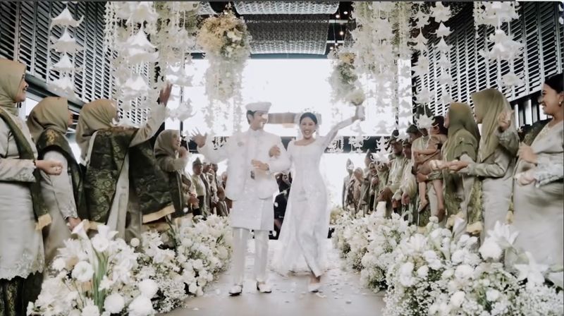 Foto Dekorasi Pernikahan Angga Yunanda dan Shenina Cinnamon Foto Dekorasi Pernikahan Angga Yunanda dan Shenina Cinnamon