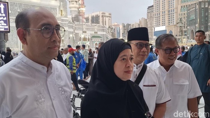 Ketua DPR RI Puan Maharani dan kakaknya, Mohamad Rizki Pratama serta Ketua DPP PDIP Bidang Luar Negeri Ahmad Basarah. (Gibran Maulana/detikcom)