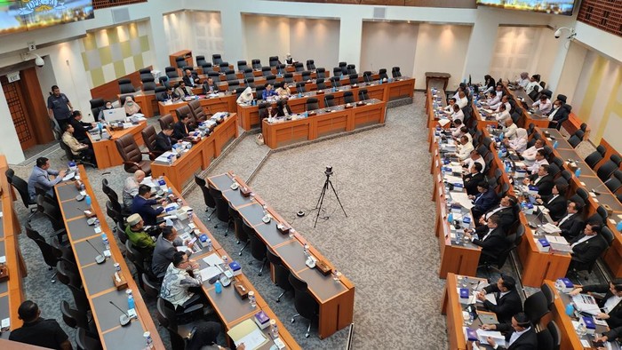 Komisi I DPR RI menggelar rapat kerja bahas sistem keamanan laut. (Adrial/detikcom)