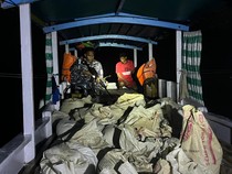 Penambangan Pasir Ilegal untuk Reklamasi Resort di Labuan Bajo, 7 Kapal Diamankan