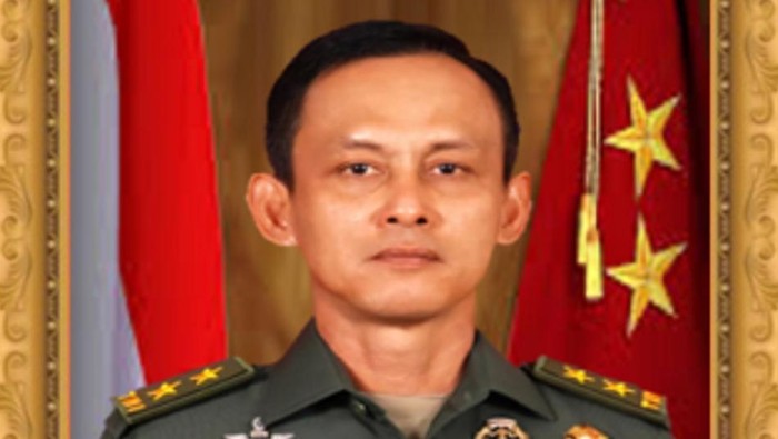 Mayjen Ujang Darwis