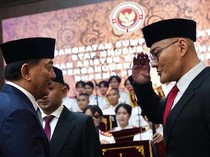 2 Mobil Deddy Corbuzier yang Lapor Punya Harta Rp 950 Miliaran