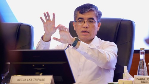 Menteri Ketenagakerjaan, Yassierli, memimpin Sidang Pleno Pertama Lembaga Kerja Sama (LKS) Tripartit Nasional guna membahas peningkatan produktivitas serta kebijakan menyambut Hari Raya Idul Fitri 1446 H.