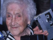 Rahasia Panjang Umur Nenek Tertua di Dunia, Rutin Konsumsi Minyak Ini