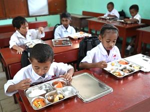 Temuan KPK soal Harga MBG Dikurangi Bikin Istana dan BGN Angkat Bicara