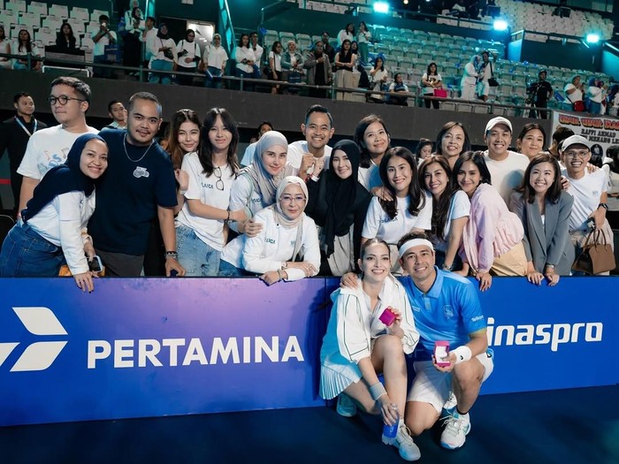 Raffi Ahmad dan Nagita Slavina Raffi Ahmad dan Nagita Slavina