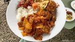 Yummy! Ada Masakan Rumahan China Peranakan di Warteg Kekinian