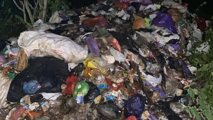 Kondisi sampah misterius yang ditemukan di Galur, Kulon Progo, Senin (10/2/2025).