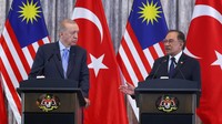 Sebelum mengunjungi Indonesia, Presiden Turki Erdogan melakukan kunjungan resmi ke Malaysia selama dua hari, 10-11 Februari 2025, atas undangan Perdana Menteri Malaysia, Anwar Ibrahim.