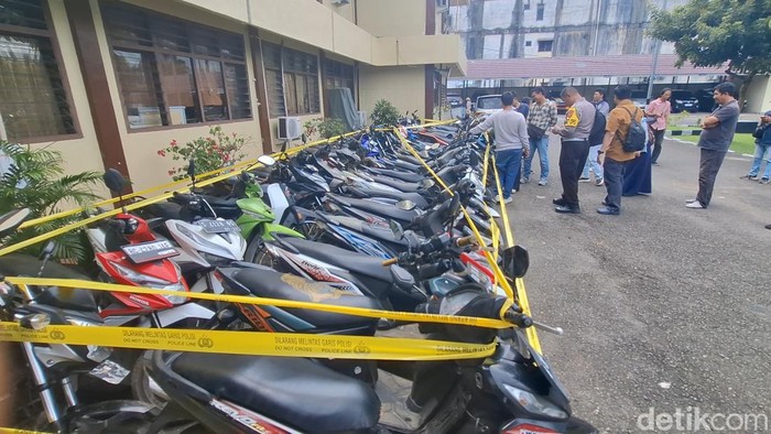 Sejumlah barang bukti kendaraan yang diamankan polisi di Lubuklinggau.