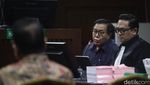 Zarof Ricar Bersaksi untuk 3 Terdakwa Hakim Ronald Tannur