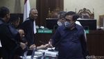 Zarof Ricar Bersaksi untuk 3 Terdakwa Hakim Ronald Tannur