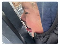 10 Kelakukan Kocak Bocil yang Bikin Nyengir, Ada-ada Aja