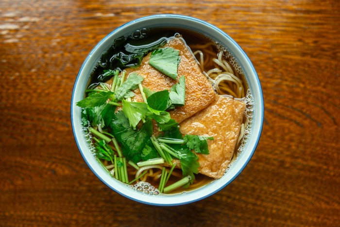 daun herba yang populer di Jepang untuk masakan