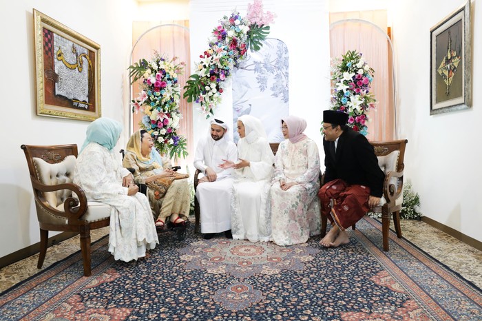 Digelar di Rumah, Resepsi Pernikahan Anak Mensos Berlangsung Sederhana