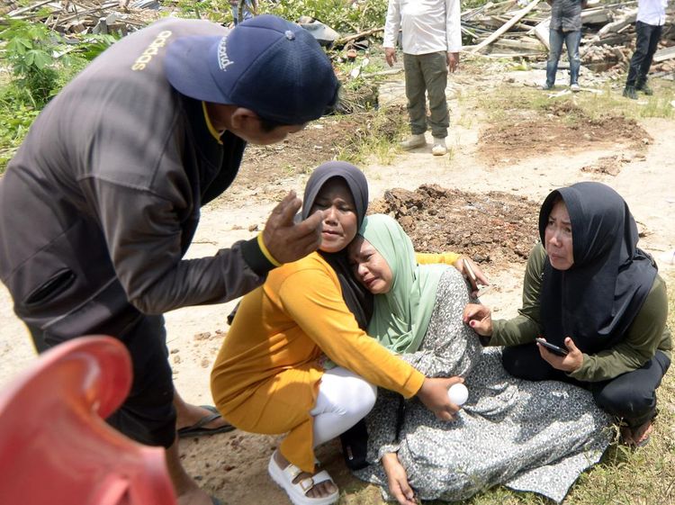 Isak Tangis Iringi Eksekusi Lahan di Pemerintah Provinsi Lampung