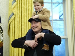 7 Foto Gemas Elon Musk dan Putranya X di Gedung Putih, Curi Perhatian Trump