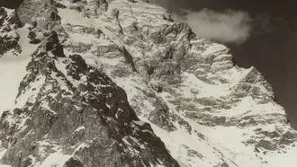 Longsoran Salju di Himalaya Tewaskan Pendaki Prancis dan Warga Nepal