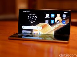 Unboxing Honor Magic V3, HP Layar Lipat Punya Bodi Tipis