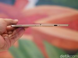 Unboxing Honor Magic V3, HP Layar Lipat Punya Bodi Tipis