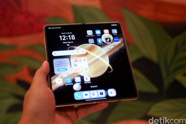 Honor Magic V3