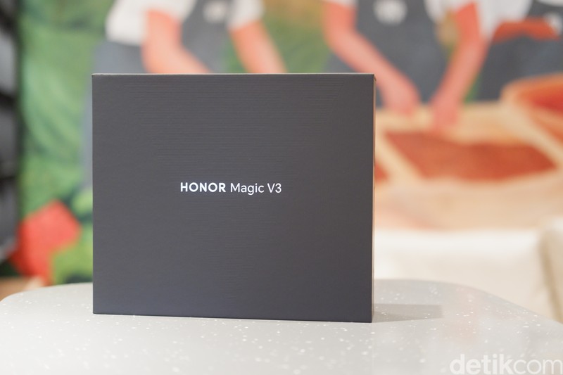 Honor Magic V3