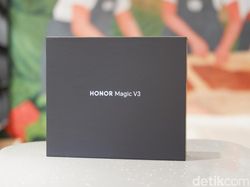 Unboxing Honor Magic V3, HP Layar Lipat Punya Bodi Tipis