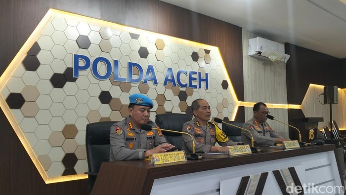 Konprensi pers kasus Kapolres Bireuen di Polda Aceh (Agus Setyadi/detikcom)