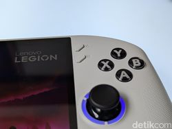 Menggenggam Lenovo Legion Go S, Konsol Gaming Canggih dengan Bodi Enteng