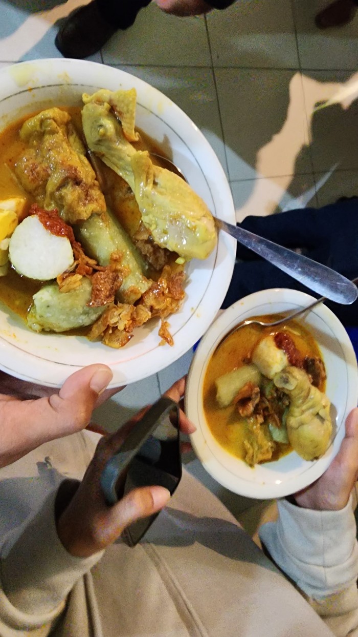 Lontong Cap Go Meh di Kelenteng Eng An Kiong Malang Lontong Cap Go Meh di Kelenteng Eng An Kiong Malang
